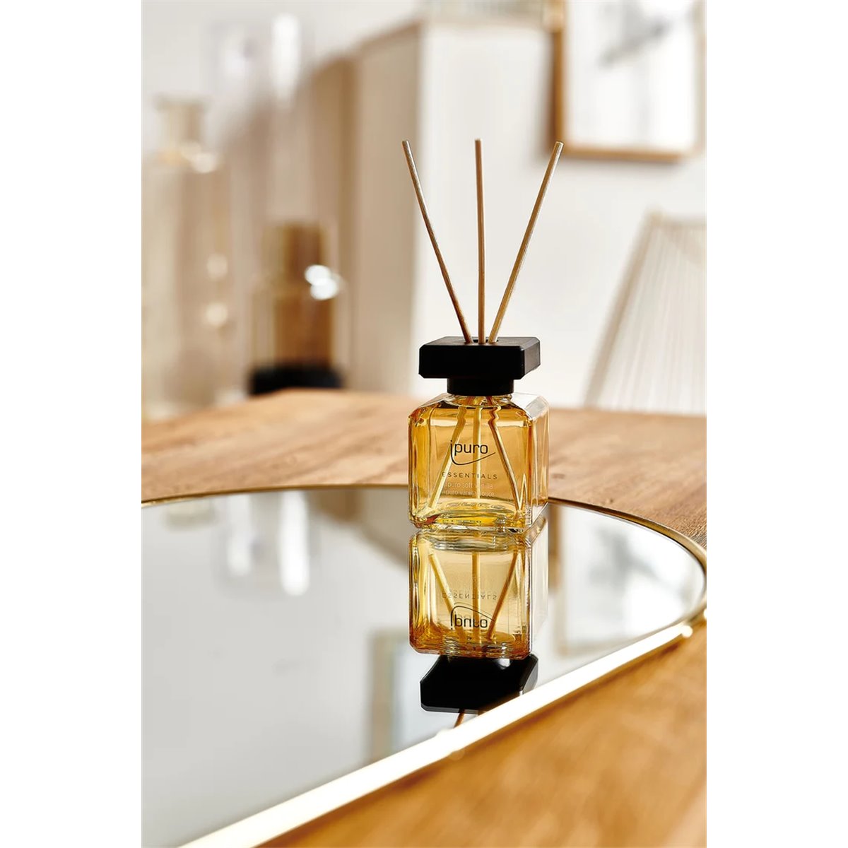 ESSENTIALS soft vanilla