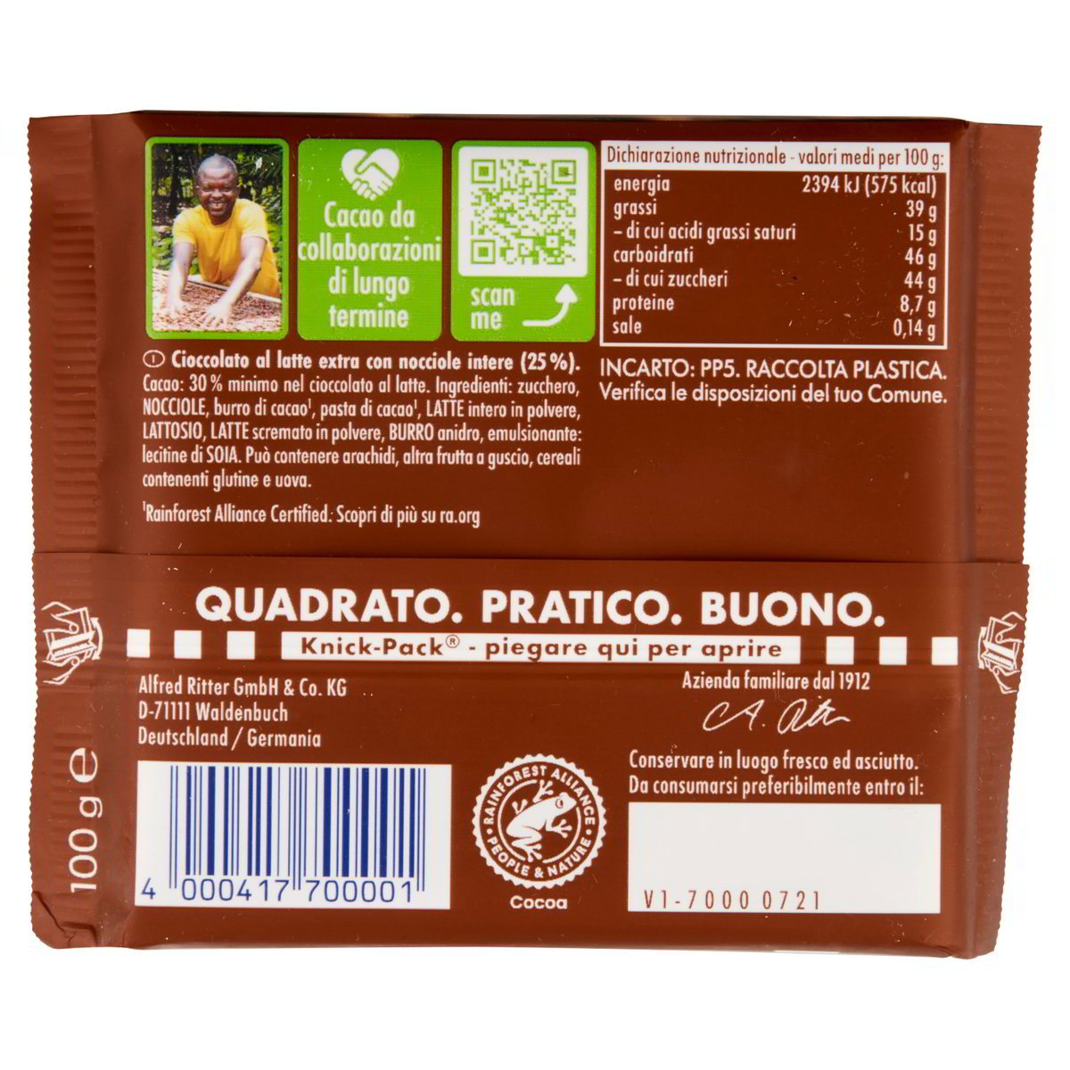 Cioccolato Al Latte Con Nocciole Intere