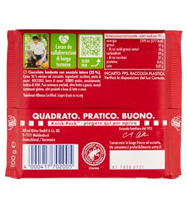 Cioccolato Fondente Con Nocciole Intere